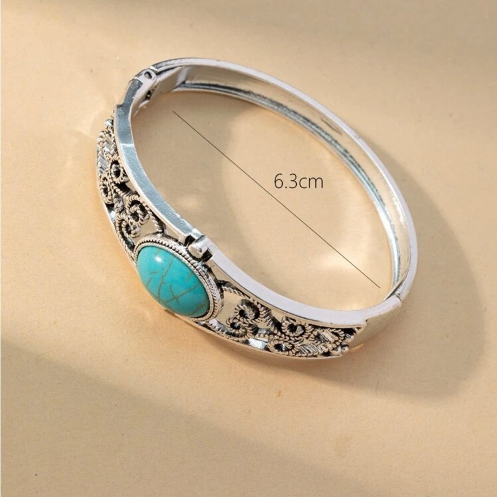 Vintage Turquoise Stone Hollow Out Silver-Tone Bangle Bracelet – Bohemian - Picture 2 of 2